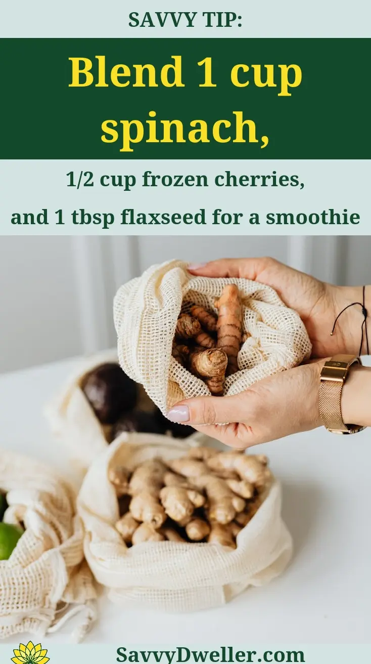 A person blending spinach, cherries, and flaxseed for an anti-inflammatory smoothie.