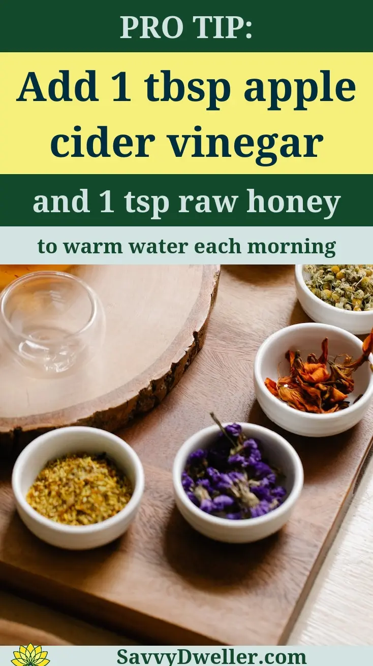 Natural colon cleanse ingredients including apple cider vinegar and herbs.