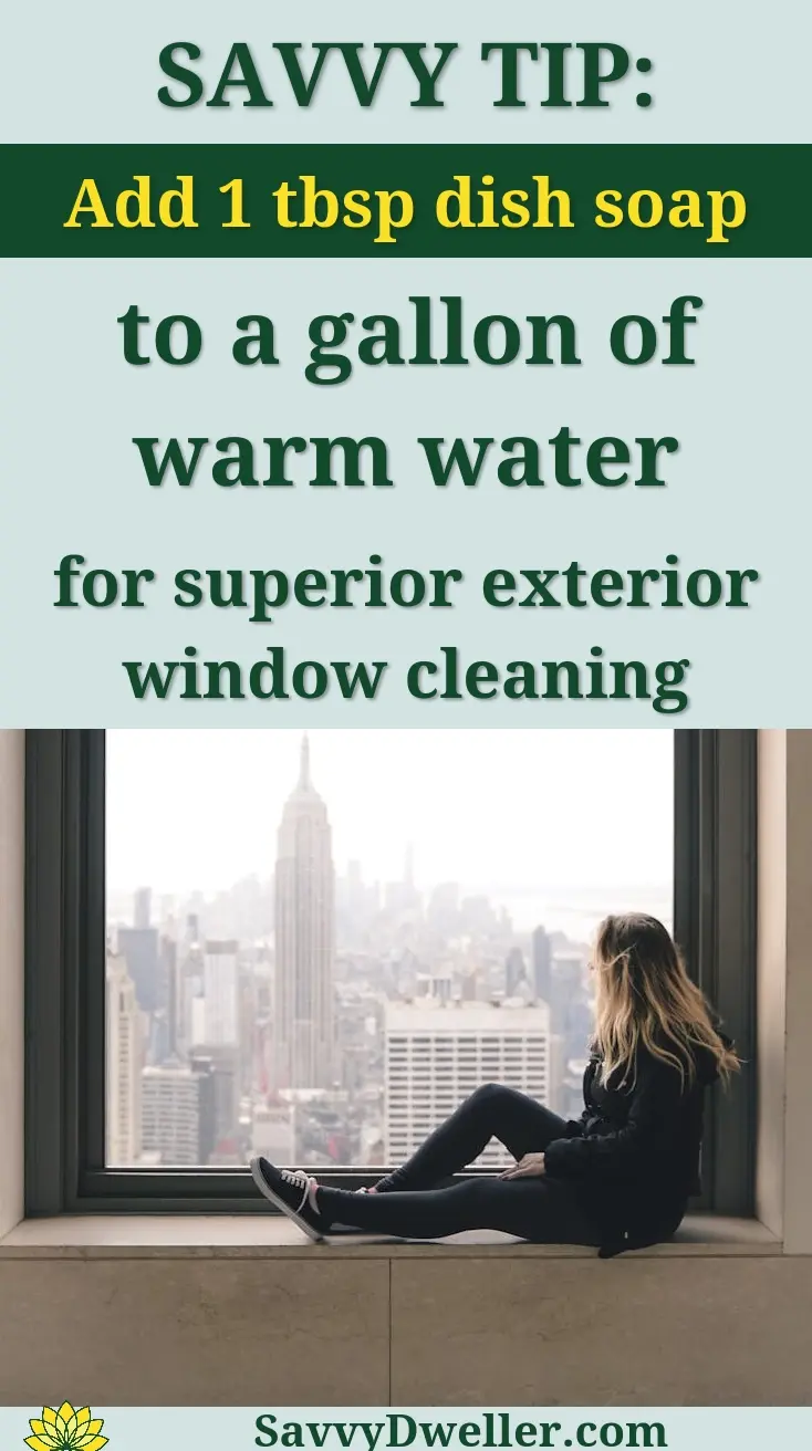 Tip for streak-free window washing with dish soap and warm water